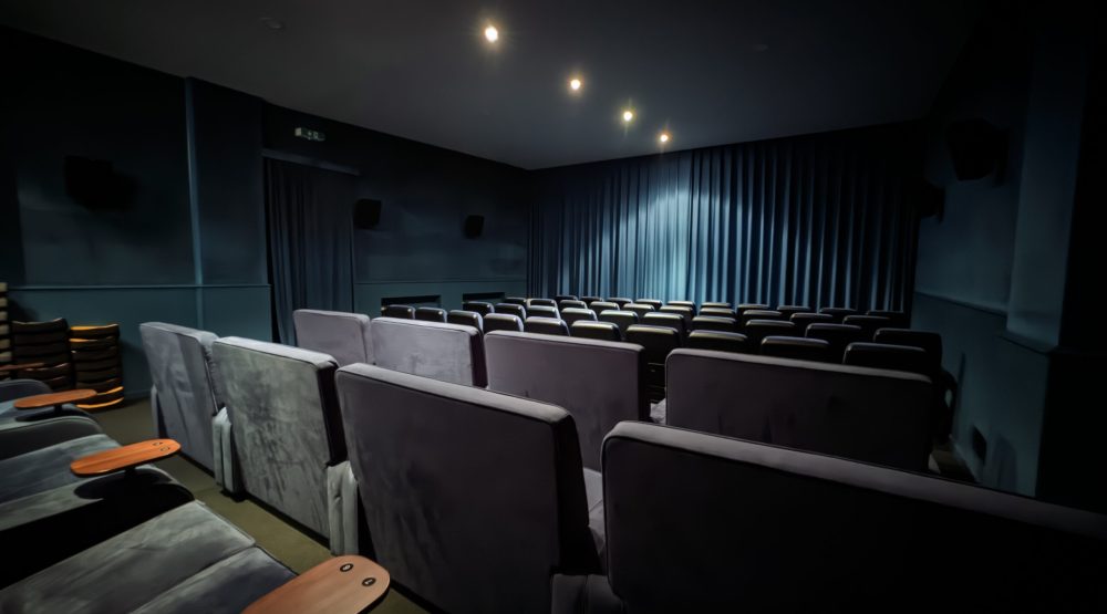 ikf_saal2_rück-005